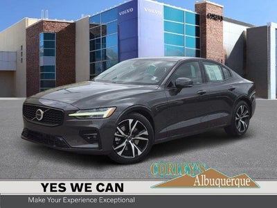 2024 Volvo S60 B5 Core Dark Theme 4DR Sedan