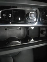 2024 S60 Thumbnail 23