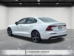 2024 S60 Thumbnail 3