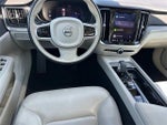 2024 S60 Thumbnail 17