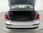 2024 S60 Thumbnail 22