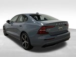 2024 S60 Thumbnail 3