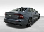 2024 S60 Thumbnail 6
