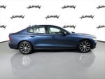 2022 S60 Thumbnail 4
