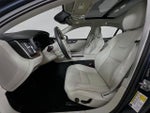 2022 S60 Thumbnail 21