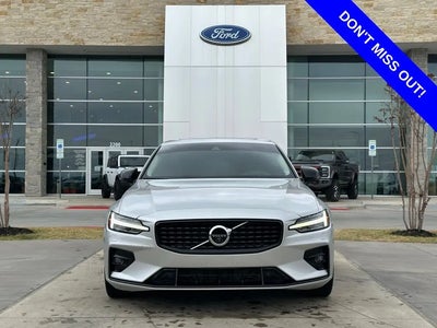 Photo of a 2022 Volvo S60 B5 Momentum 4DR Sedan for sale