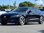 2025 S60 Thumbnail 9