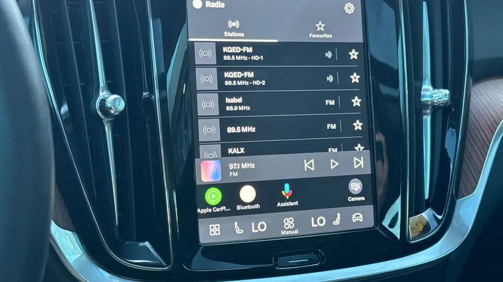 2025 Volvo S60 B5 Plus