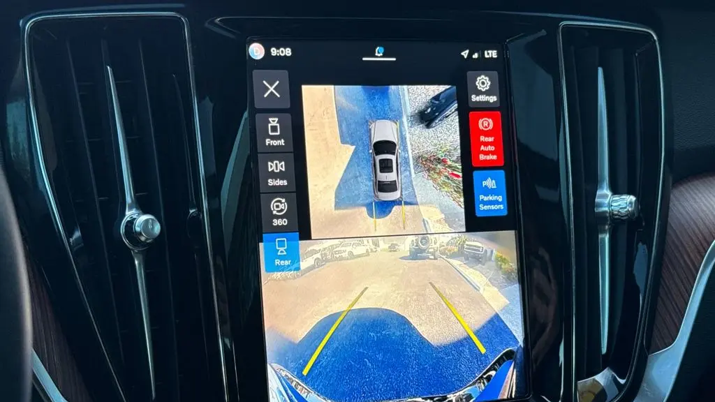 2025 Volvo S60 B5 Plus