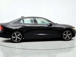 2025 S60 Thumbnail 4