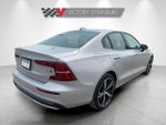 2025 S60 Thumbnail 4