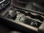 2025 S60 Thumbnail 27