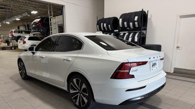 2023 Volvo S60 B5 Ultimate Bright Theme