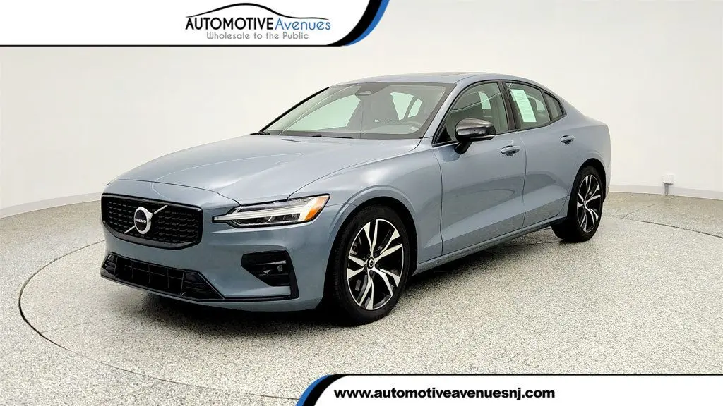 Preowned 2023 Volvo S60 B5 Core Dark Theme for Sale