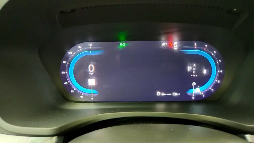 2023 Volvo S60 B5 Core Dark Theme