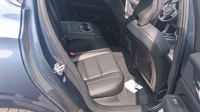 2024 Volvo S60 B5 Core Dark Theme