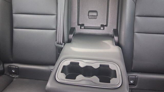 2024 Volvo S60 B5 Core Dark Theme