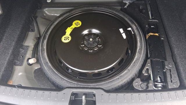 2024 Volvo S60 B5 Core Dark Theme