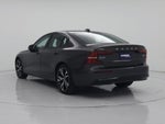 2024 S60 Thumbnail 2