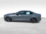 2024 S60 Thumbnail 2