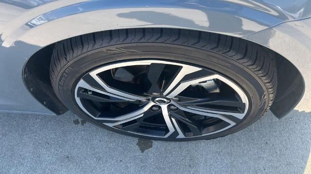 2024 Volvo S60 B5 Core Dark Theme