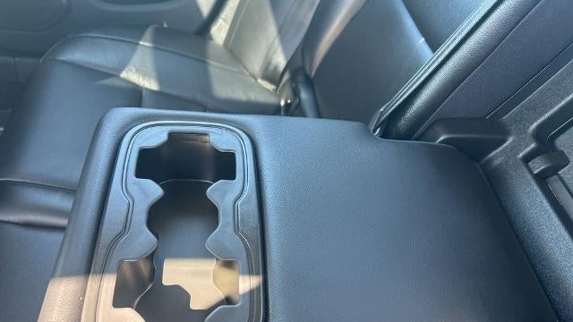 2024 Volvo S60 B5 Core Dark Theme