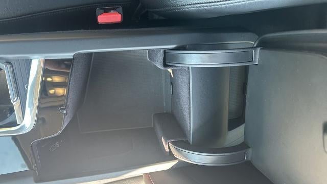 2024 Volvo S60 B5 Core Dark Theme