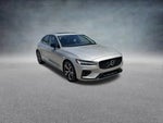 2024 S60 Thumbnail 2