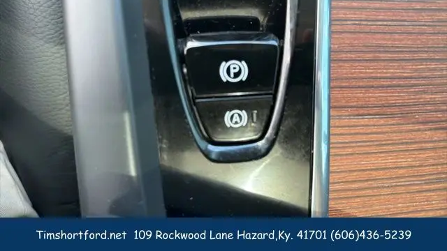 2024 Volvo S60 B5 Plus Dark Theme