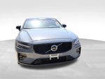 2024 S60 Thumbnail 6