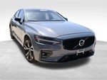 2024 S60 Thumbnail 8