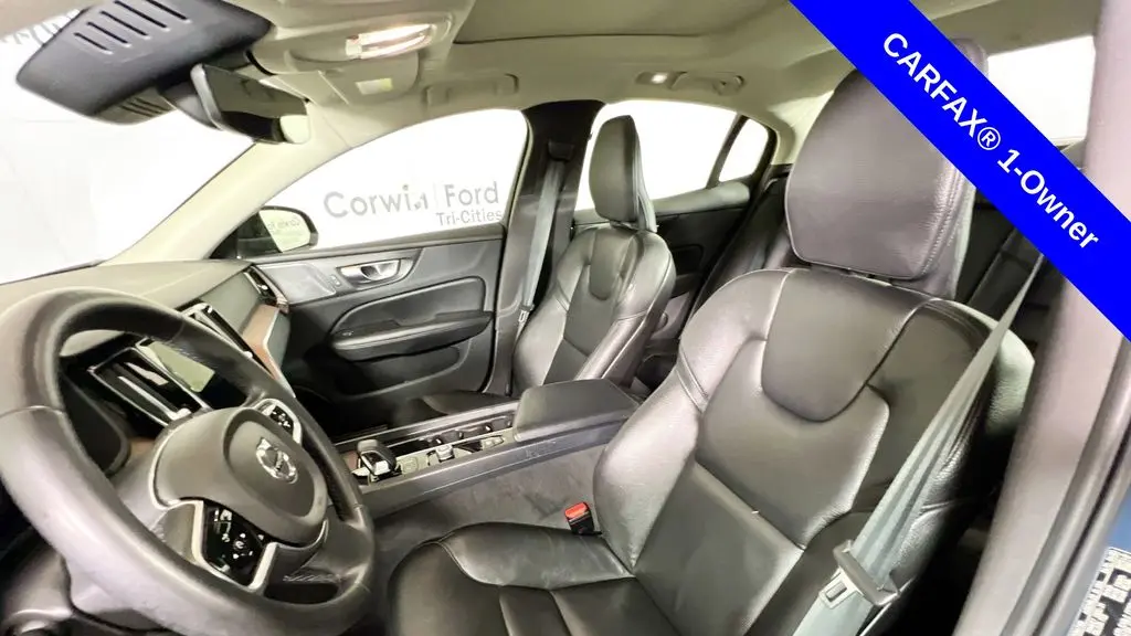 2024 Volvo S60 B5 Plus Dark Theme