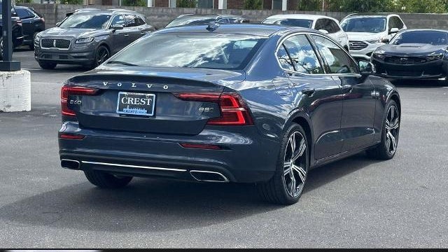 2022 Volvo S60 B5 Inscription