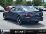 2022 S60 Thumbnail 4