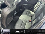 2022 S60 Thumbnail 9