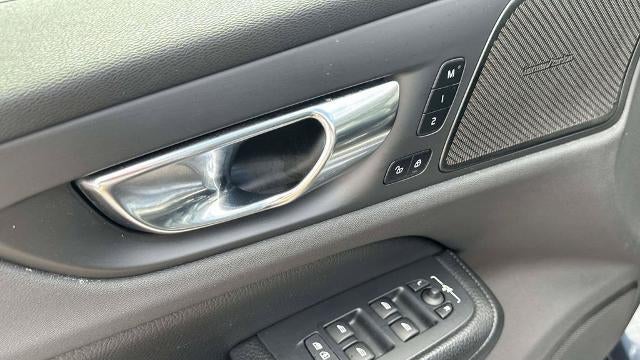 2022 Volvo S60 B5 Inscription