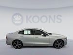 2024 S60 Thumbnail 4