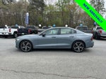 2022 S60 Thumbnail 4