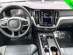 2022 S60 Thumbnail 22