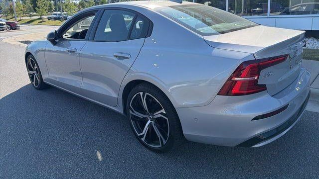 2023 Volvo S60 B5 Core Black Edition