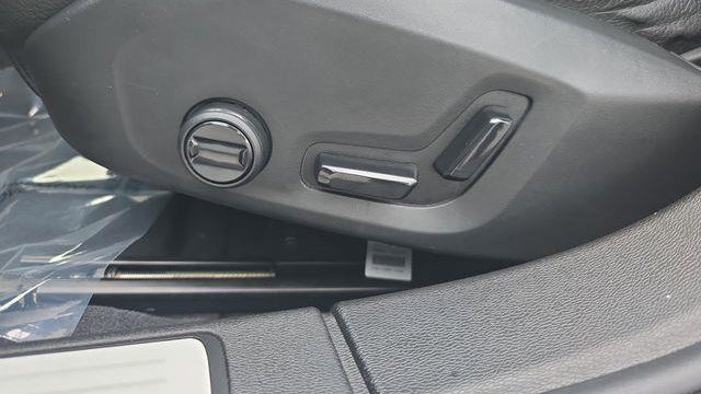 2023 Volvo S60 B5 Core Black Edition