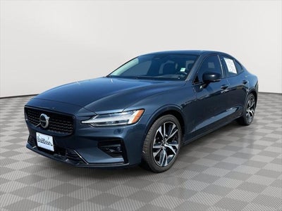 2023 Volvo S60 AWD B5 Plus Dark Theme 4DR Sedan