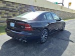 2022 S60 Thumbnail 10