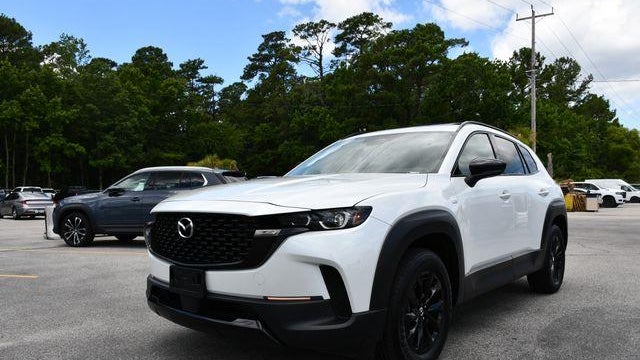 2025 Mazda CX-50 Hybrid Premium