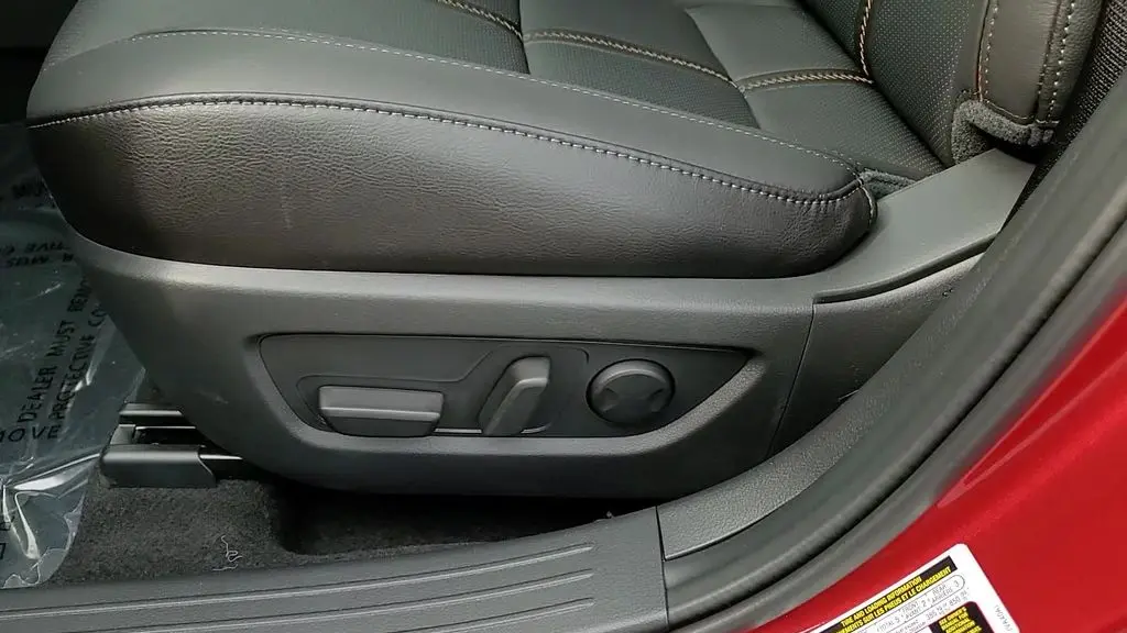 2025 Mazda CX-50 Hybrid Premium