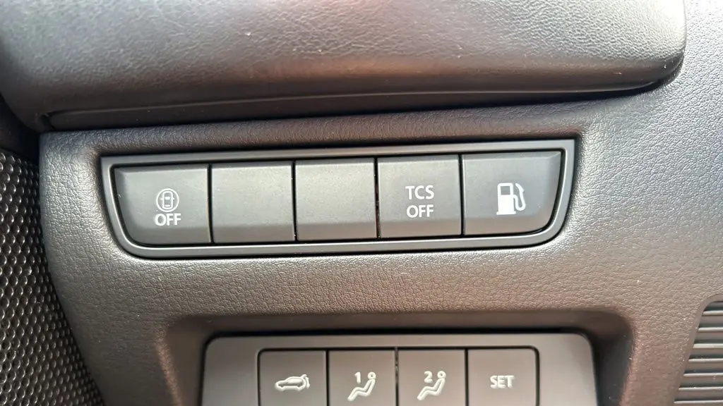 2025 Mazda CX-50 Hybrid Premium