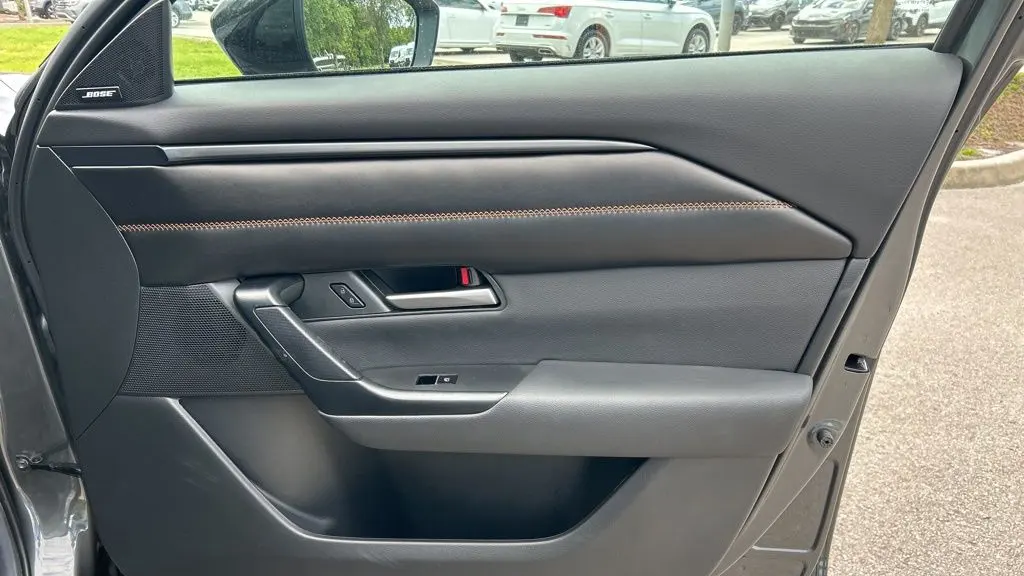 2025 Mazda CX-50 Hybrid Premium