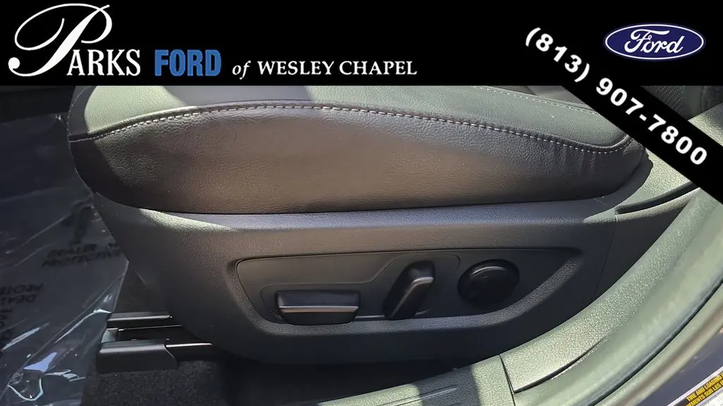 2025 Mazda CX-50 Hybrid Premium