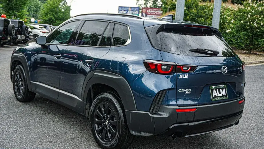 2025 Mazda CX-50 Hybrid Premium