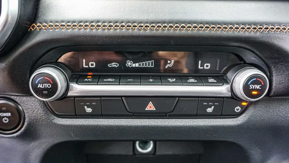 2025 Mazda CX-50 Hybrid Premium